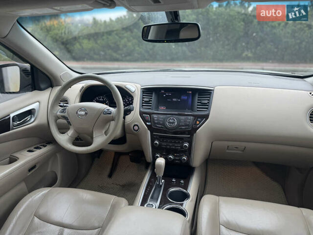 Белый Ниссан Патфайндер, объемом двигателя 3.5 л и пробегом 267 тыс. км за 13499 $, фото 39 на Automoto.ua