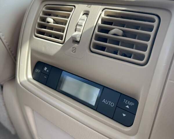 Белый Ниссан Патфайндер, объемом двигателя 2.5 л и пробегом 143 тыс. км за 12600 $, фото 24 на Automoto.ua