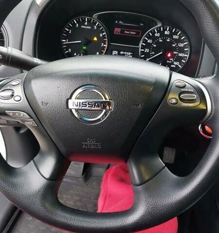 Белый Ниссан Патфайндер, объемом двигателя 3.5 л и пробегом 250 тыс. км за 12700 $, фото 23 на Automoto.ua