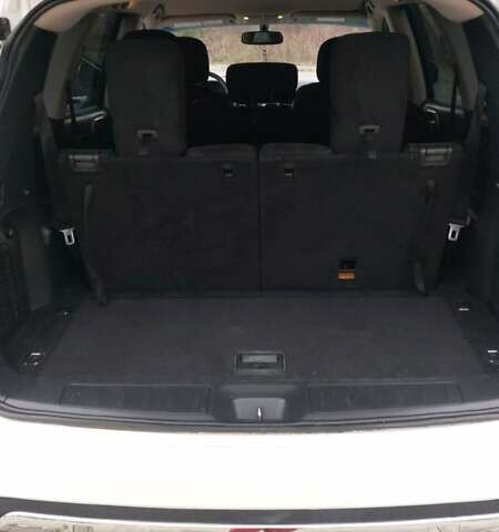 Белый Ниссан Патфайндер, объемом двигателя 3.5 л и пробегом 250 тыс. км за 12700 $, фото 31 на Automoto.ua