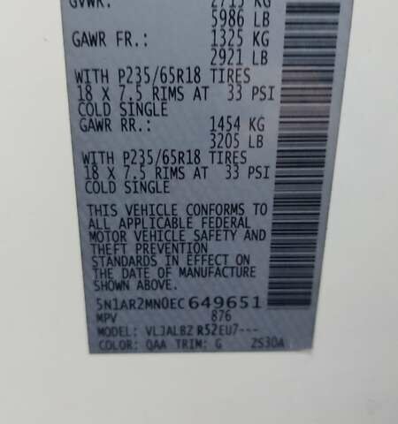 Белый Ниссан Патфайндер, объемом двигателя 3.5 л и пробегом 250 тыс. км за 12700 $, фото 25 на Automoto.ua