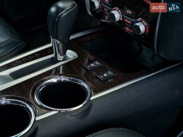 Білий Ніссан Патфайндер, об'ємом двигуна 2.5 л та пробігом 223 тис. км за 13490 $, фото 44 на Automoto.ua