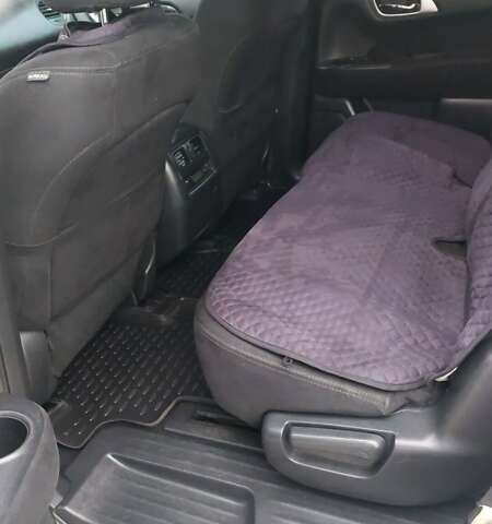 Белый Ниссан Патфайндер, объемом двигателя 3.5 л и пробегом 250 тыс. км за 12700 $, фото 16 на Automoto.ua