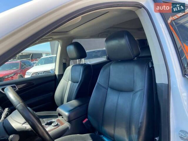 Белый Ниссан Патфайндер, объемом двигателя 2.5 л и пробегом 254 тыс. км за 13500 $, фото 19 на Automoto.ua