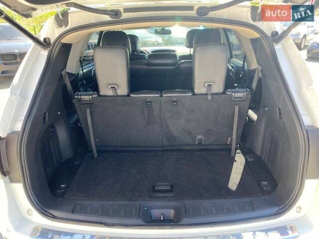 Белый Ниссан Патфайндер, объемом двигателя 2.5 л и пробегом 254 тыс. км за 13500 $, фото 27 на Automoto.ua