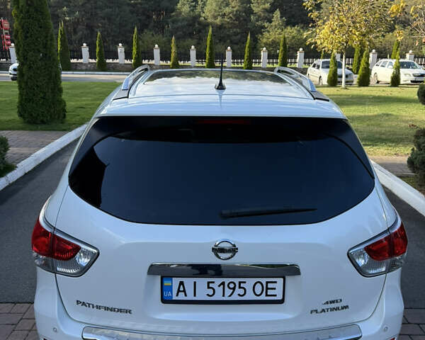 Белый Ниссан Патфайндер, объемом двигателя 3.5 л и пробегом 67 тыс. км за 15900 $, фото 17 на Automoto.ua