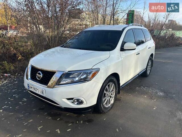 Білий Ніссан Патфайндер, об'ємом двигуна 3.5 л та пробігом 178 тис. км за 14700 $, фото 2 на Automoto.ua