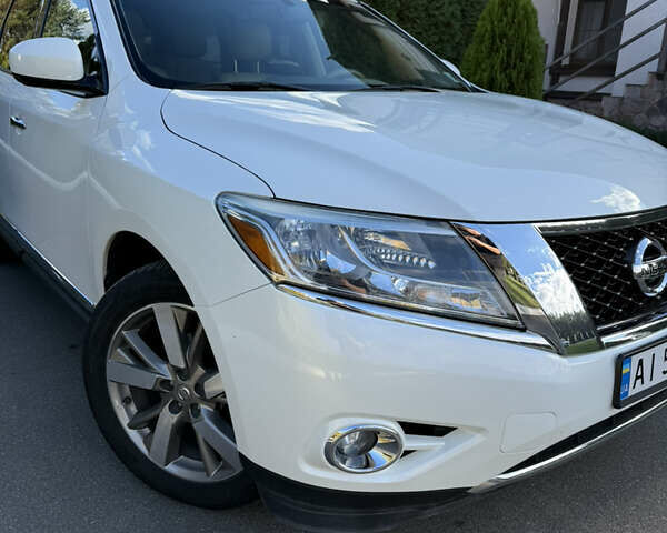 Белый Ниссан Патфайндер, объемом двигателя 3.5 л и пробегом 67 тыс. км за 15900 $, фото 10 на Automoto.ua