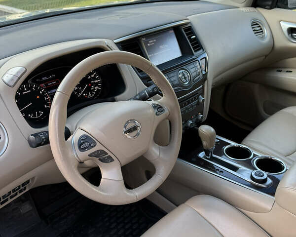 Белый Ниссан Патфайндер, объемом двигателя 3.5 л и пробегом 67 тыс. км за 15900 $, фото 25 на Automoto.ua