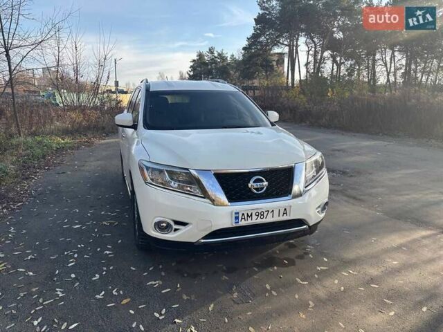 Білий Ніссан Патфайндер, об'ємом двигуна 3.5 л та пробігом 178 тис. км за 14700 $, фото 12 на Automoto.ua