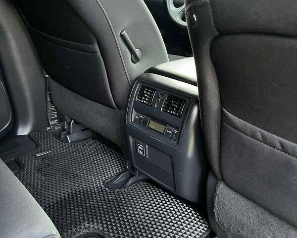 Білий Ніссан Патфайндер, об'ємом двигуна 3.5 л та пробігом 110 тис. км за 15700 $, фото 9 на Automoto.ua