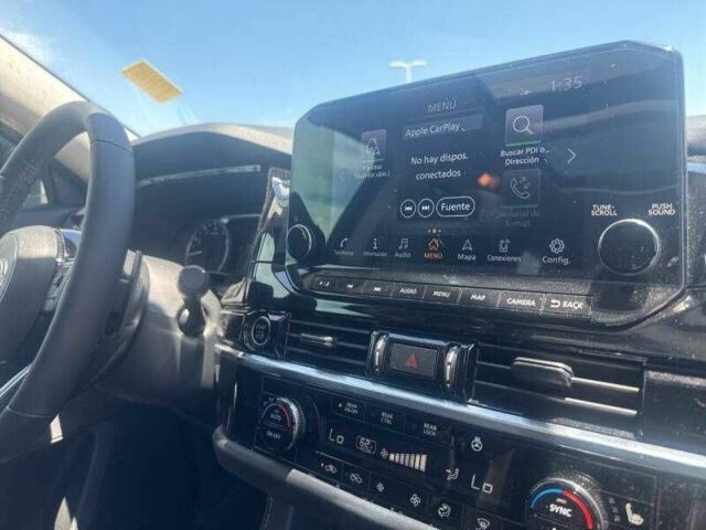 Белый Ниссан Патфайндер, объемом двигателя 3.5 л и пробегом 22 тыс. км за 10500 $, фото 6 на Automoto.ua