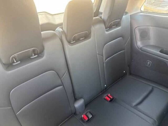 Белый Ниссан Патфайндер, объемом двигателя 3.5 л и пробегом 22 тыс. км за 10500 $, фото 9 на Automoto.ua