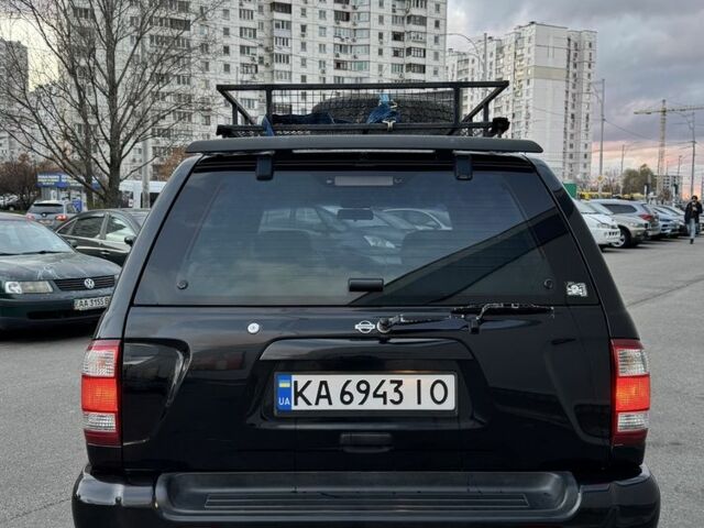 Чорний Ніссан Патфайндер, об'ємом двигуна 3.3 л та пробігом 465 тис. км за 5600 $, фото 6 на Automoto.ua