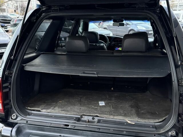 Чорний Ніссан Патфайндер, об'ємом двигуна 3.3 л та пробігом 465 тис. км за 5600 $, фото 19 на Automoto.ua