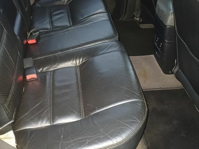 Черный Ниссан Патфайндер, объемом двигателя 3.5 л и пробегом 286 тыс. км за 4637 $, фото 11 на Automoto.ua