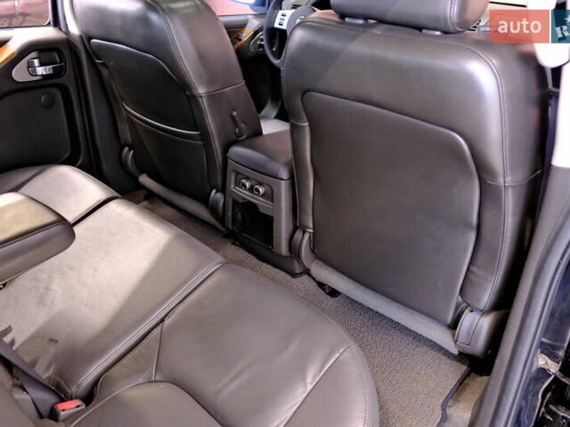 Черный Ниссан Патфайндер, объемом двигателя 3.95 л и пробегом 258 тыс. км за 8900 $, фото 39 на Automoto.ua