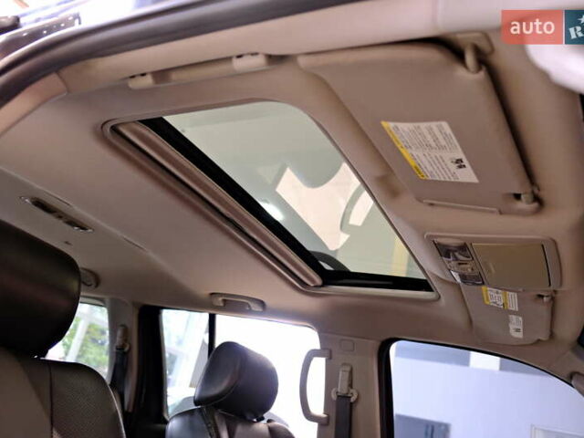 Черный Ниссан Патфайндер, объемом двигателя 3.95 л и пробегом 258 тыс. км за 8900 $, фото 48 на Automoto.ua