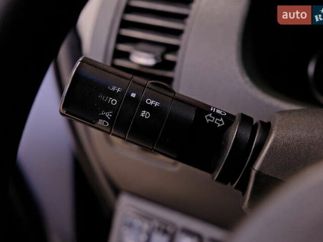 Черный Ниссан Патфайндер, объемом двигателя 3.95 л и пробегом 258 тыс. км за 8900 $, фото 22 на Automoto.ua