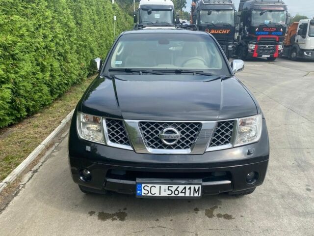 Черный Ниссан Патфайндер, объемом двигателя 2.5 л и пробегом 235 тыс. км за 3100 $, фото 1 на Automoto.ua
