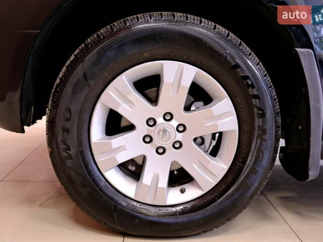 Черный Ниссан Патфайндер, объемом двигателя 3.95 л и пробегом 258 тыс. км за 8900 $, фото 49 на Automoto.ua