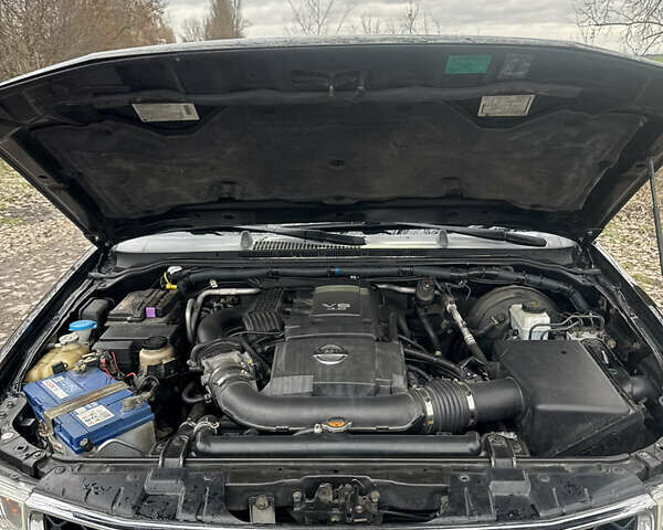 Черный Ниссан Патфайндер, объемом двигателя 4 л и пробегом 183 тыс. км за 9400 $, фото 29 на Automoto.ua