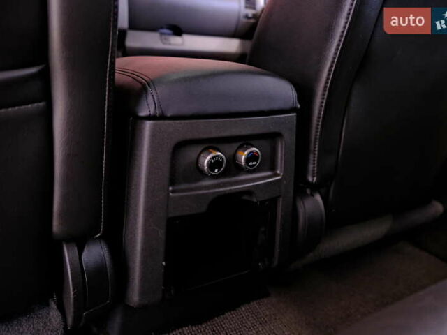 Черный Ниссан Патфайндер, объемом двигателя 3.95 л и пробегом 258 тыс. км за 8900 $, фото 34 на Automoto.ua