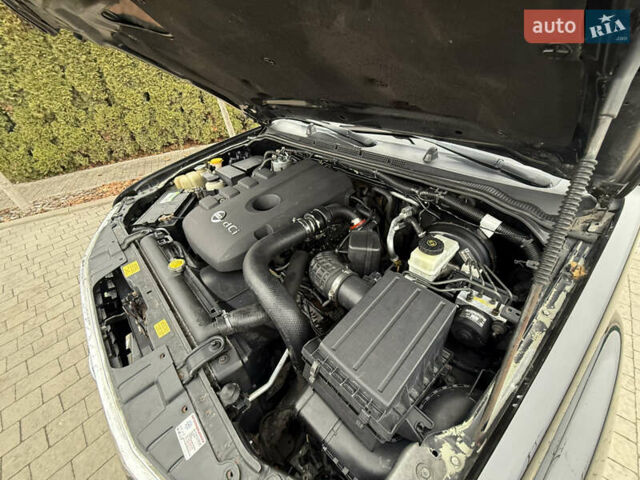 Чорний Ніссан Патфайндер, об'ємом двигуна 2.5 л та пробігом 182 тис. км за 11500 $, фото 61 на Automoto.ua