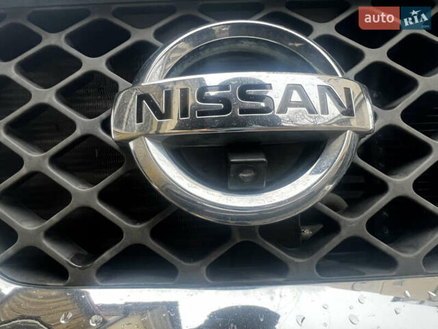 Черный Ниссан Патфайндер, объемом двигателя 2.49 л и пробегом 261 тыс. км за 11300 $, фото 6 на Automoto.ua