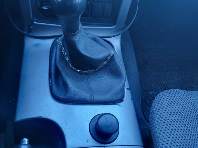 Черный Ниссан Патфайндер, объемом двигателя 2.5 л и пробегом 380 тыс. км за 4500 $, фото 6 на Automoto.ua