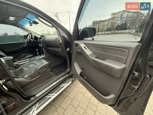 Чорний Ніссан Патфайндер, об'ємом двигуна 2.5 л та пробігом 182 тис. км за 11500 $, фото 40 на Automoto.ua