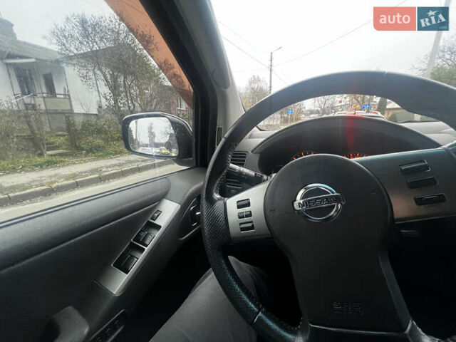 Черный Ниссан Патфайндер, объемом двигателя 2.49 л и пробегом 261 тыс. км за 11300 $, фото 22 на Automoto.ua
