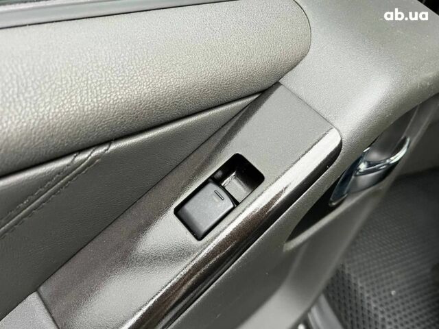 Черный Ниссан Патфайндер, объемом двигателя 2.5 л и пробегом 253 тыс. км за 9690 $, фото 32 на Automoto.ua