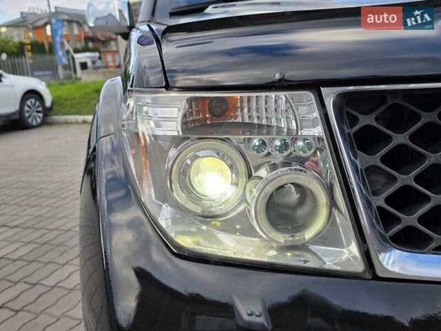 Ниссан Патфайндер 2007 в Хмельницком на Automoto.ua Черный Ниссан Патфайндер, объемом двигателя 2.5 л и пробегом 237 тыс. км за 9333 $, фото 56 на Automoto.ua