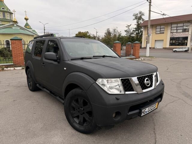 Ніссан Патфайндер 2007 у Дніпро (Дніпропетровську) на Automoto.ua Чорний Ніссан Патфайндер, об'ємом двигуна 2.5 л та пробігом 260 тис. км за 4700 $, фото 6 на Automoto.ua