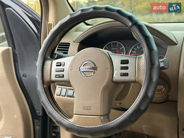 Черный Ниссан Патфайндер, объемом двигателя 2.49 л и пробегом 253 тыс. км за 7999 $, фото 38 на Automoto.ua