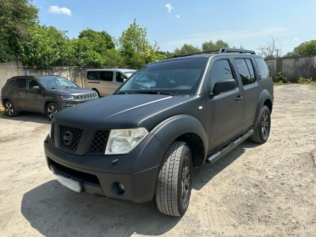 Ниссан Патфайндер 2007 в Ровно на Automoto.ua Черный Ниссан Патфайндер, объемом двигателя 2.5 л и пробегом 370 тыс. км за 6500 $, фото 1 на Automoto.ua