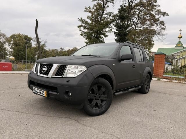 Ніссан Патфайндер 2007 у Дніпро (Дніпропетровську) на Automoto.ua Чорний Ніссан Патфайндер, об'ємом двигуна 2.5 л та пробігом 260 тис. км за 4700 $, фото 2 на Automoto.ua