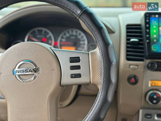 Черный Ниссан Патфайндер, объемом двигателя 2.49 л и пробегом 253 тыс. км за 7999 $, фото 39 на Automoto.ua
