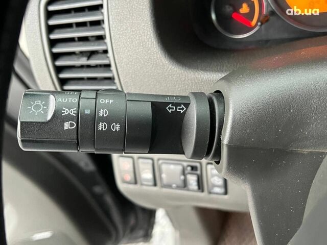 Черный Ниссан Патфайндер, объемом двигателя 2.5 л и пробегом 253 тыс. км за 9690 $, фото 24 на Automoto.ua