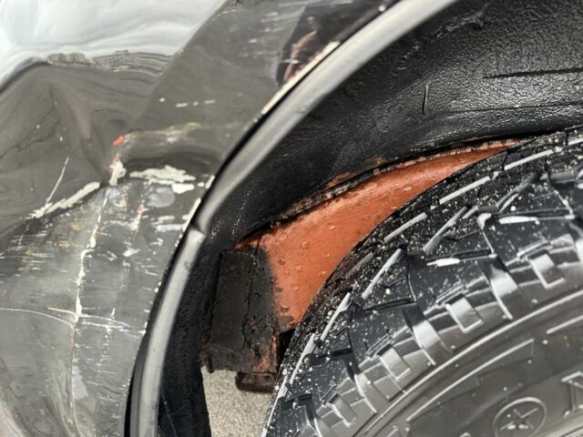 Ниссан Патфайндер 2007 в Киеве на Automoto.ua Черный Ниссан Патфайндер, объемом двигателя 2.5 л и пробегом 280 тыс. км за 4000 $, фото 12 на Automoto.ua