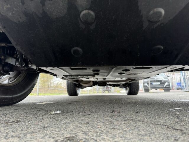 Ниссан Патфайндер 2007 в Киеве на Automoto.ua Черный Ниссан Патфайндер, объемом двигателя 2.5 л и пробегом 280 тыс. км за 4000 $, фото 13 на Automoto.ua