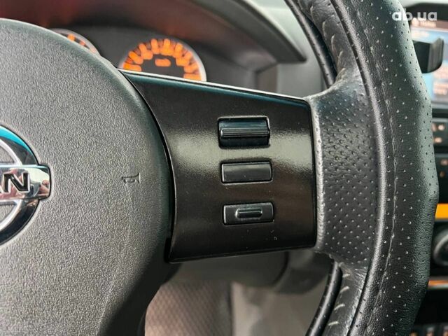 Черный Ниссан Патфайндер, объемом двигателя 2.5 л и пробегом 253 тыс. км за 9690 $, фото 21 на Automoto.ua