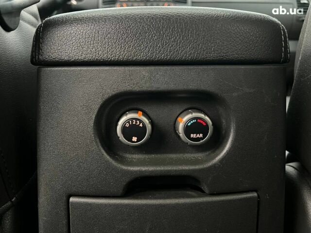 Черный Ниссан Патфайндер, объемом двигателя 2.5 л и пробегом 253 тыс. км за 9690 $, фото 34 на Automoto.ua