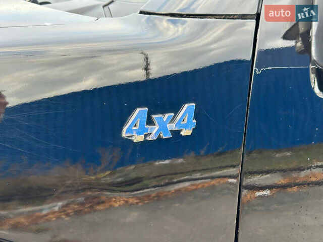 Черный Ниссан Патфайндер, объемом двигателя 2.49 л и пробегом 253 тыс. км за 7999 $, фото 48 на Automoto.ua