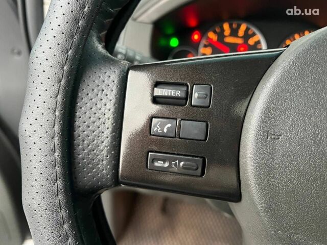 Черный Ниссан Патфайндер, объемом двигателя 2.5 л и пробегом 253 тыс. км за 9690 $, фото 22 на Automoto.ua