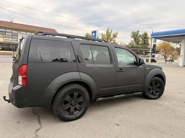 Ніссан Патфайндер 2007 у Дніпро (Дніпропетровську) на Automoto.ua Чорний Ніссан Патфайндер, об'ємом двигуна 2.5 л та пробігом 260 тис. км за 4700 $, фото 4 на Automoto.ua