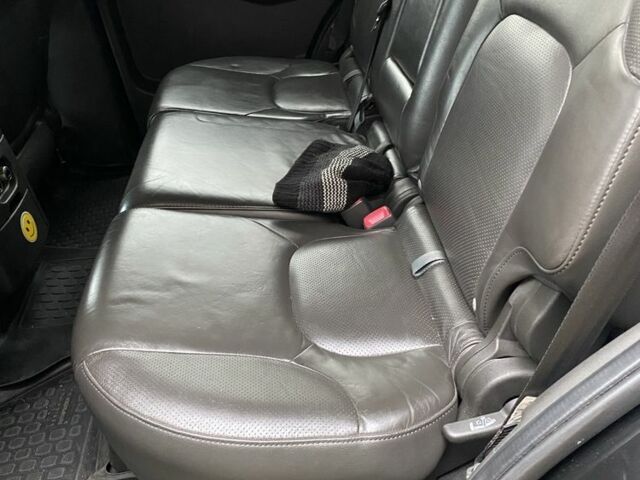 Чорний Ніссан Патфайндер, об'ємом двигуна 2.5 л та пробігом 310 тис. км за 10000 $, фото 13 на Automoto.ua