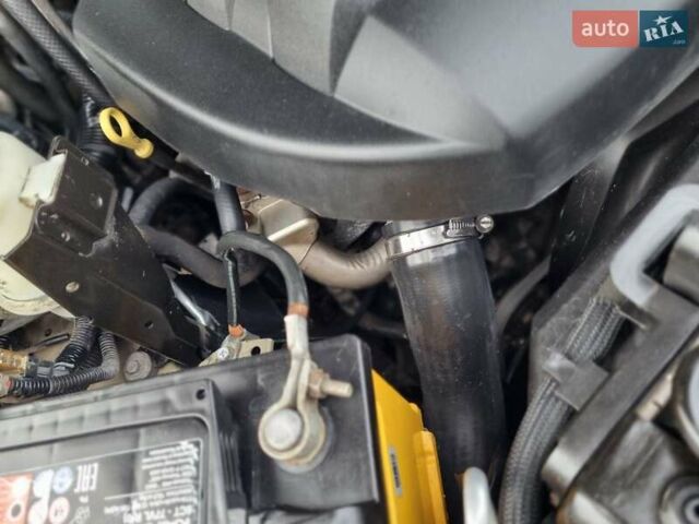 Черный Ниссан Патфайндер, объемом двигателя 2.5 л и пробегом 188 тыс. км за 10400 $, фото 19 на Automoto.ua