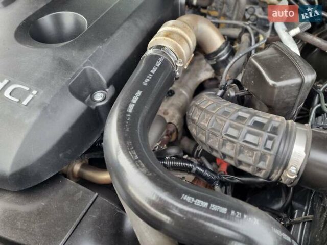 Черный Ниссан Патфайндер, объемом двигателя 2.5 л и пробегом 188 тыс. км за 10400 $, фото 15 на Automoto.ua